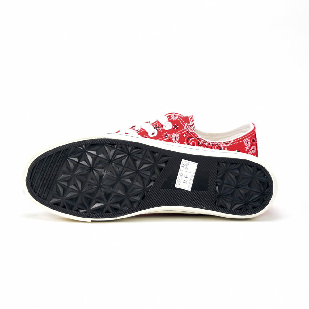 André Baskets Basses Imprimé Bandana Rouge Femme