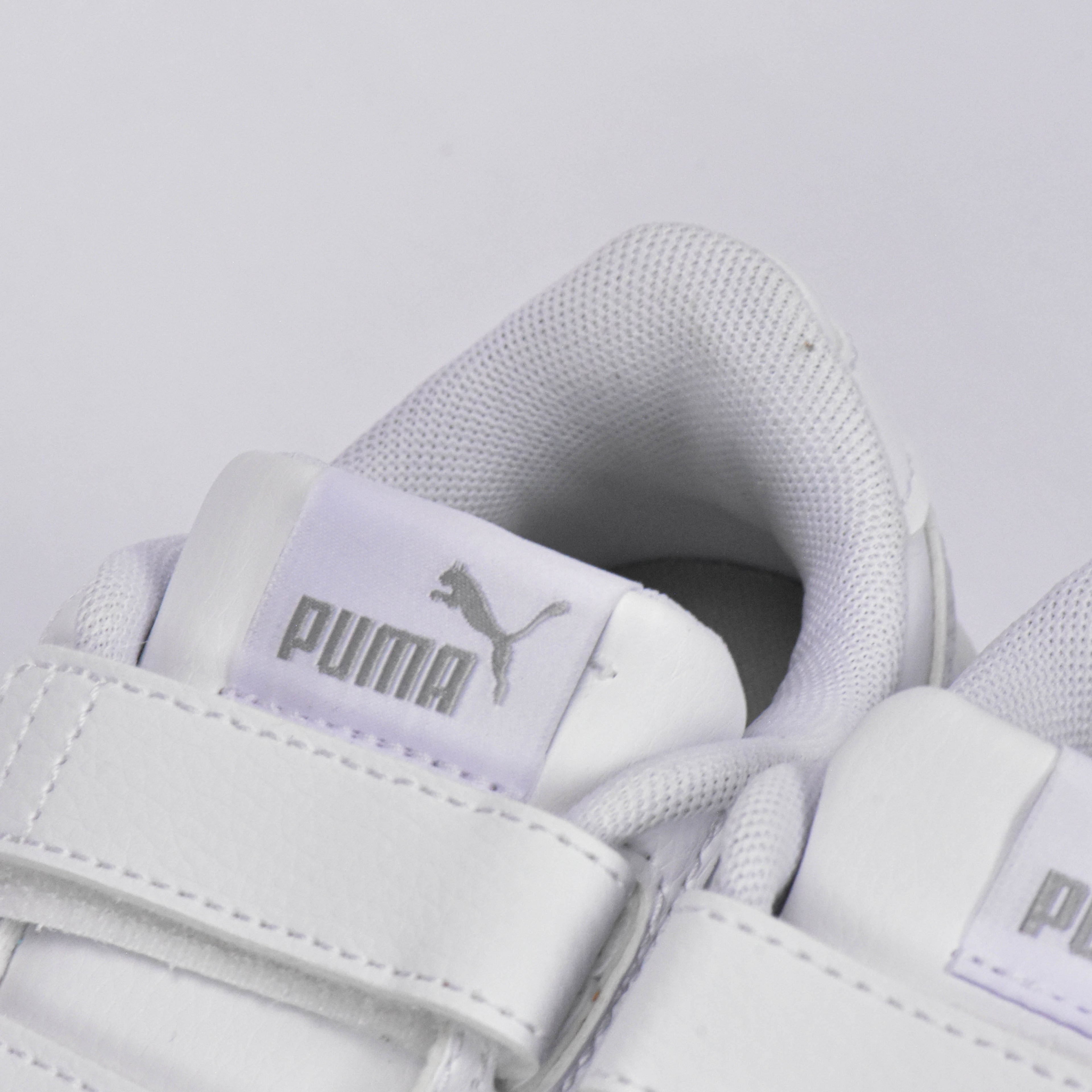 Puma Sneakers Jada à Scratch Confortables pour Enfant