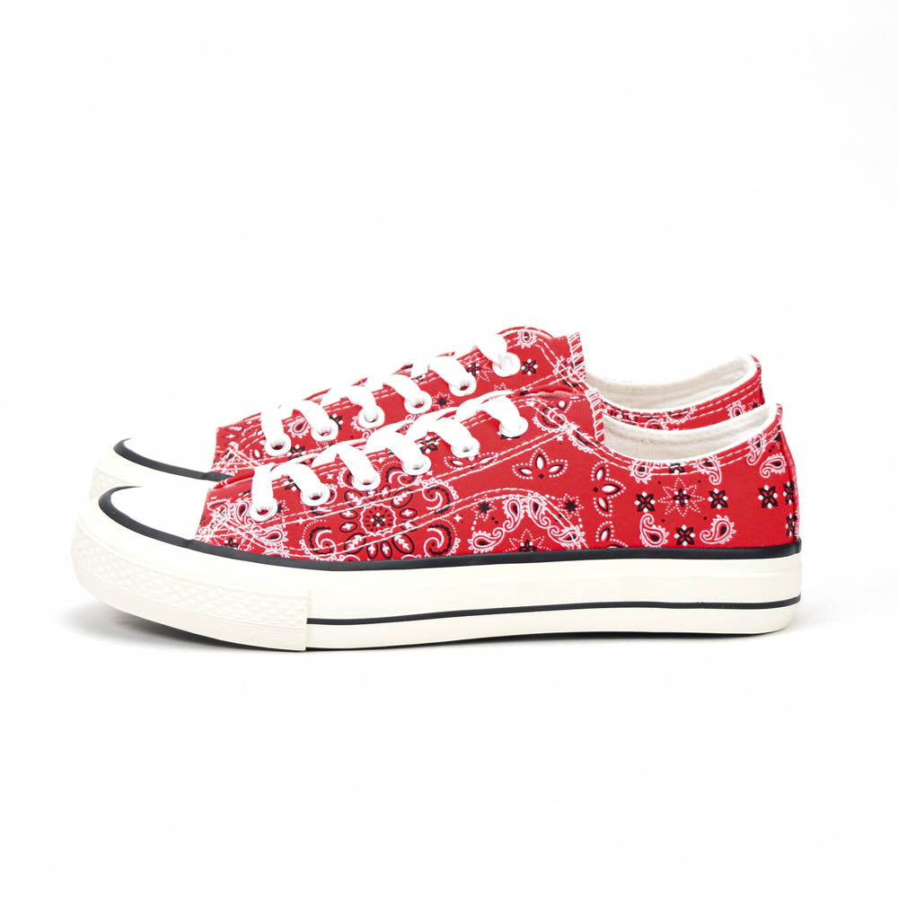 André Baskets Basses Imprimé Bandana Rouge Femme