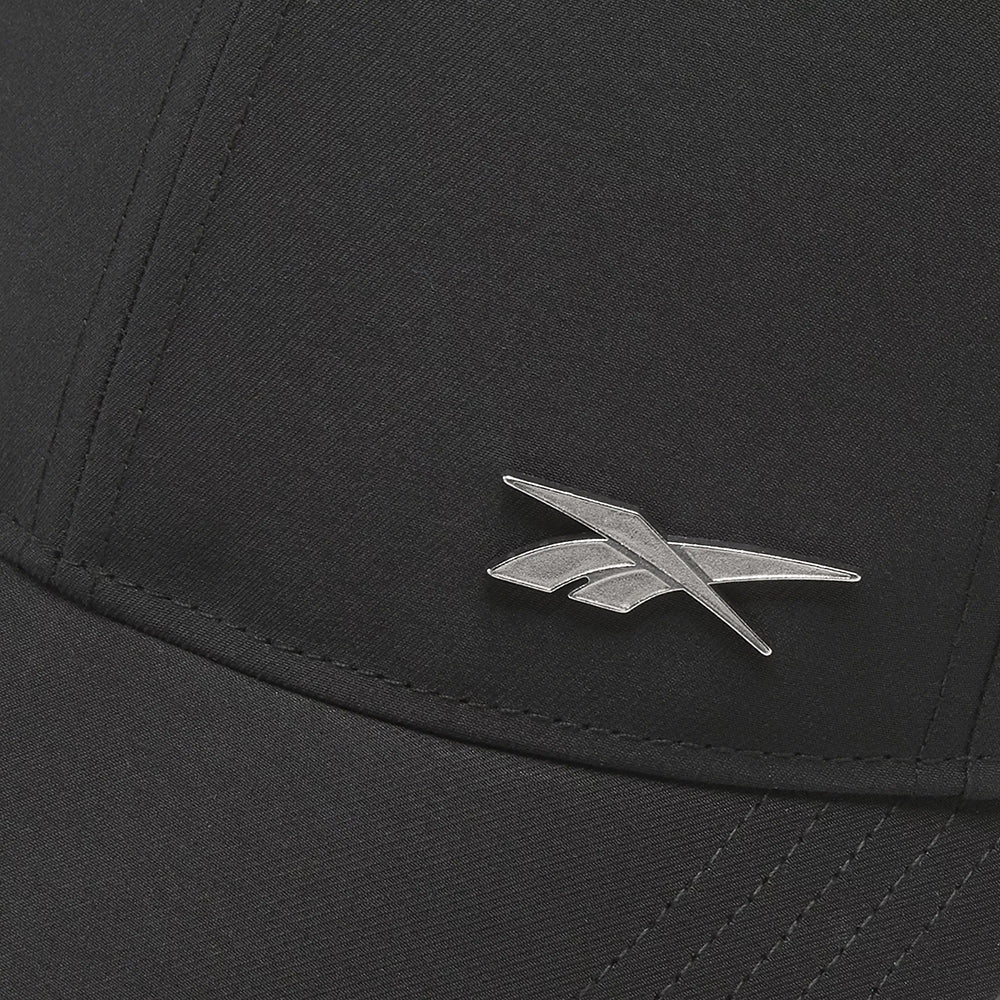 Reebok Casquette Sportive Noire Logo Métallique Homme