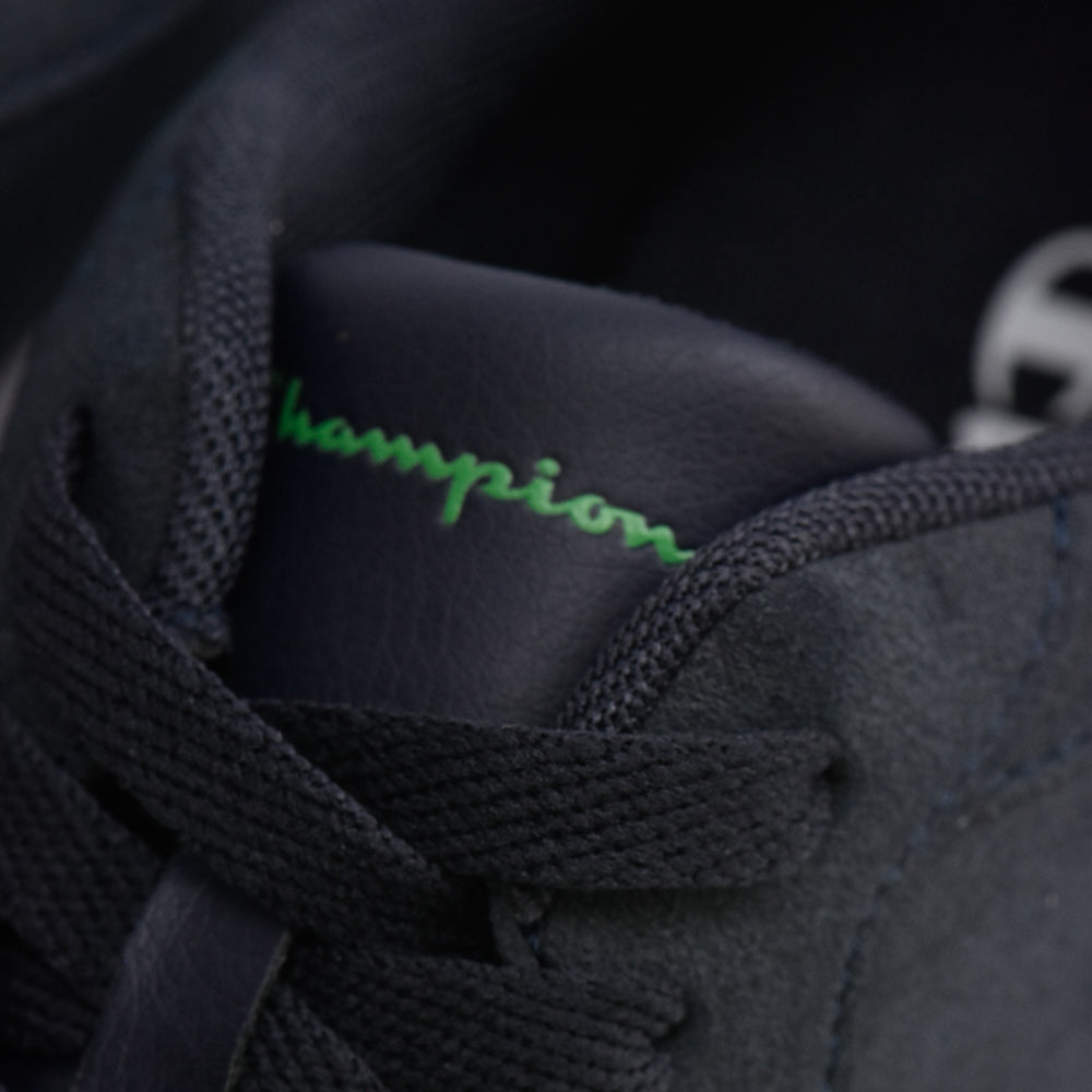 Champion﻿ 8