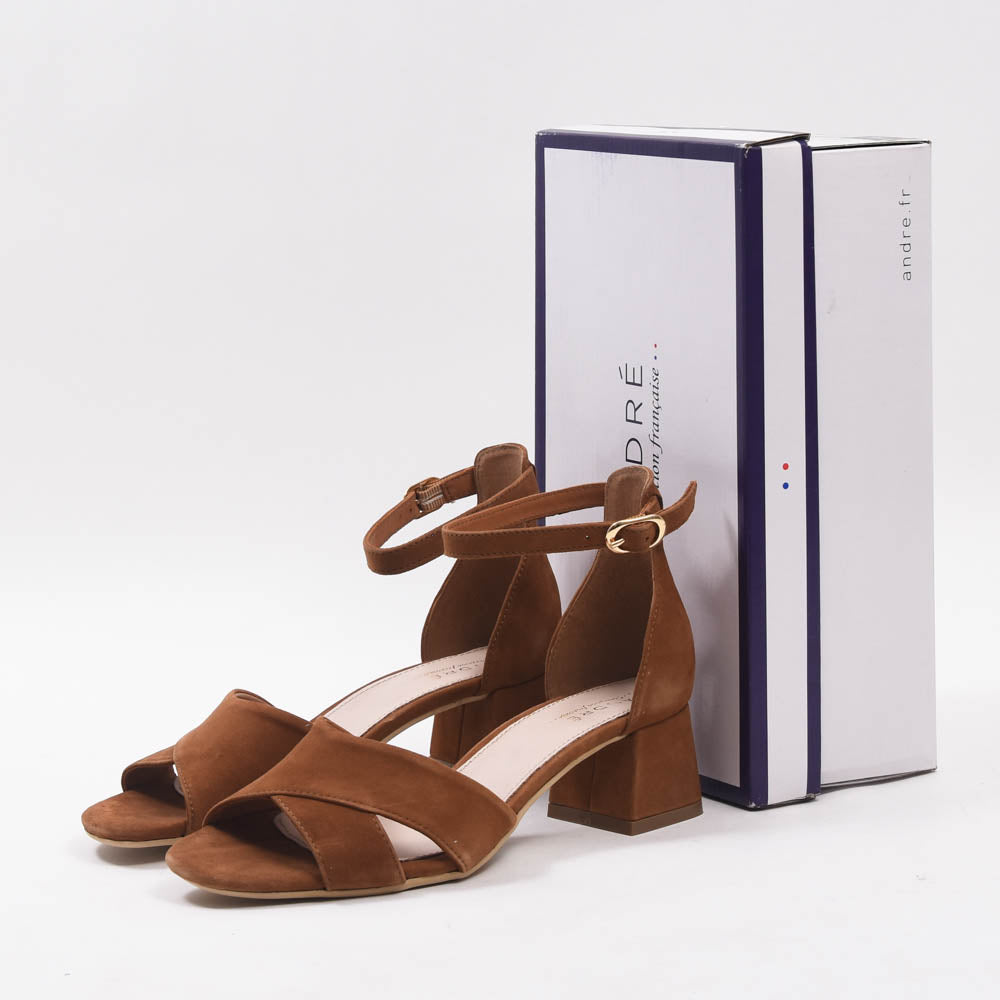 André Sandales à Talons Carrés Daim Marron Femme