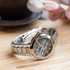 Tommy Hilfiger Montre Élégante Bicolore Femme
