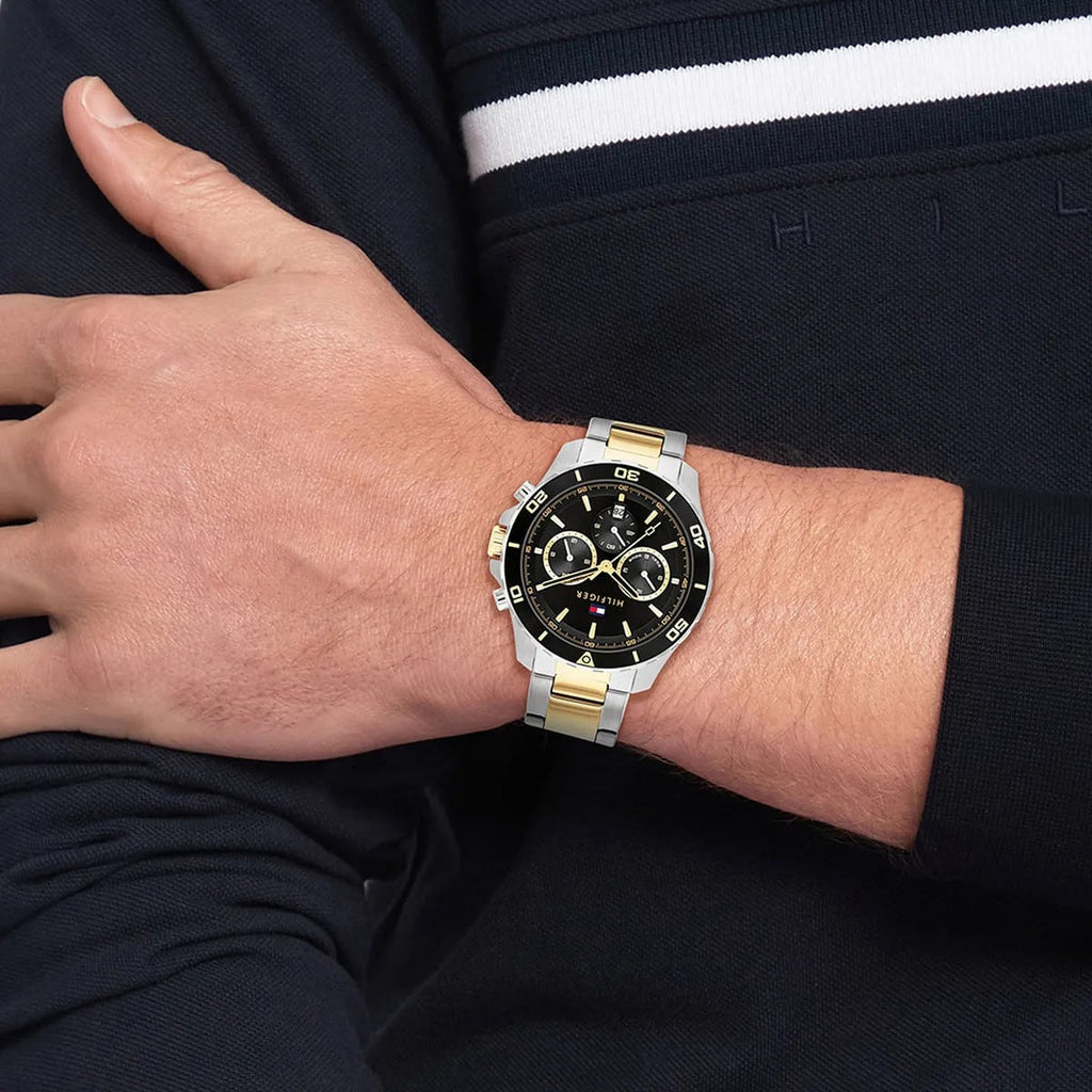 Tommy Hilfiger Montre Chronographe Bicolore Élégante Homme