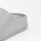 Peak Claquettes Slippers Légères Gris Pierre