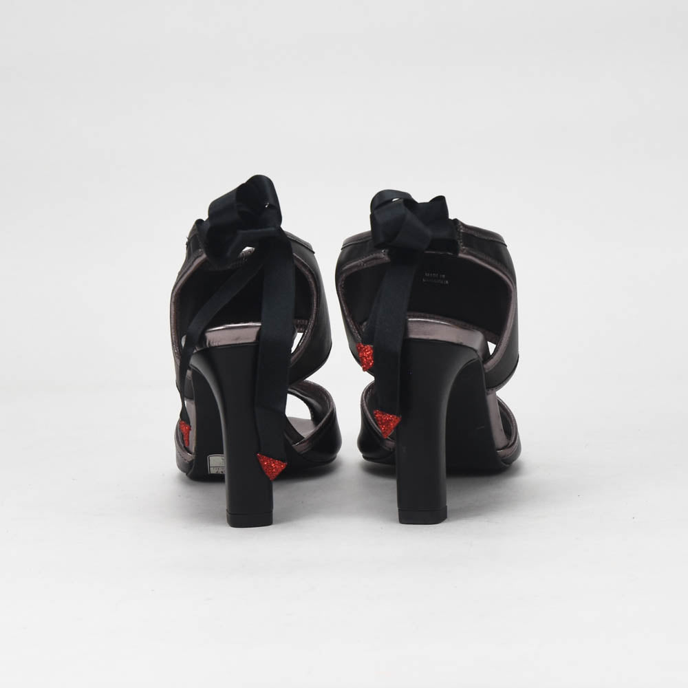 André Sandales à Talons Ornées Femme