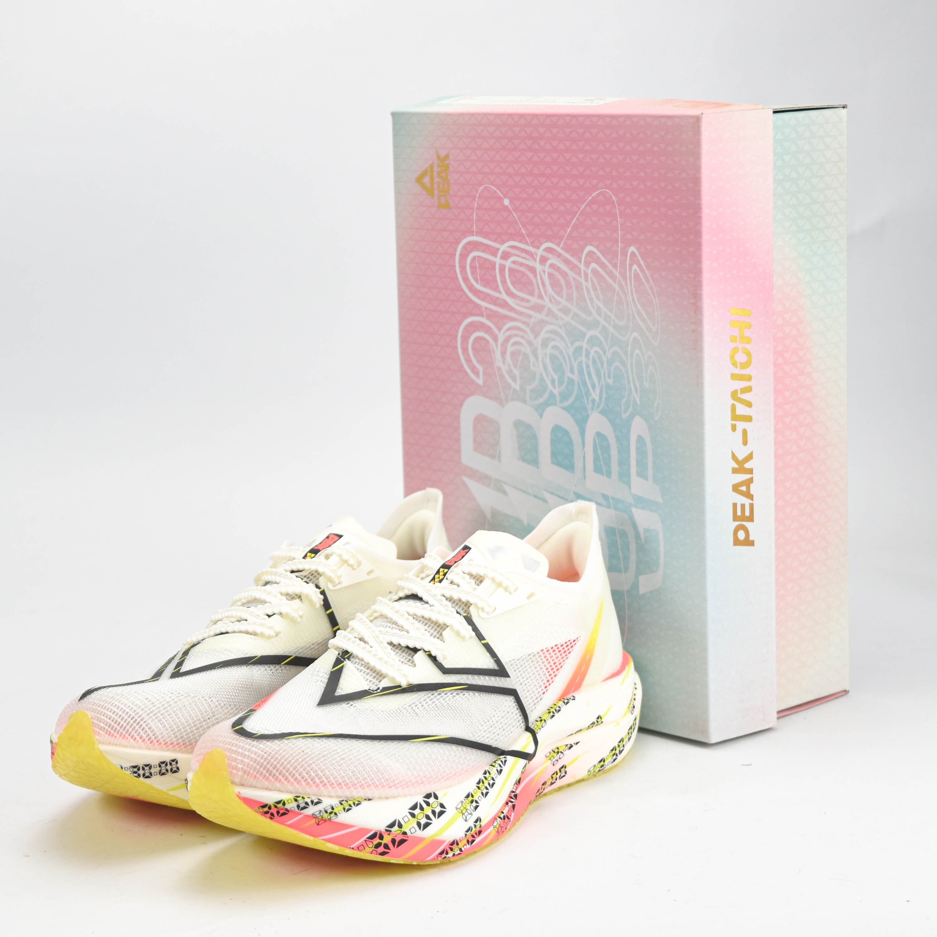 Peak Taichi Baskets Running Performance Homme