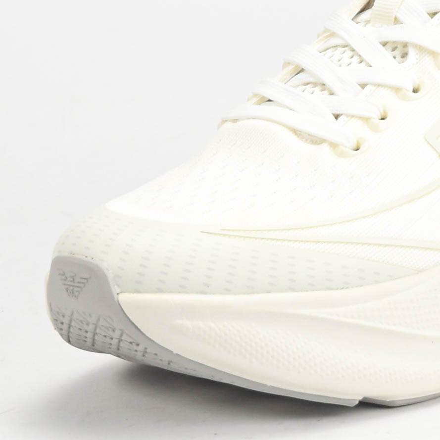 EA7 Emporio Armani Baskets Crusher Distance Blanches Homme