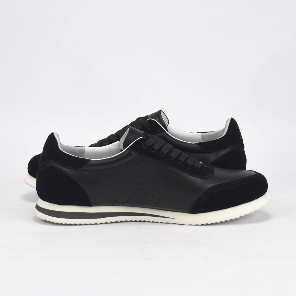 Brunello Cucinelli Baskets Cuir et Daim Noir Homme