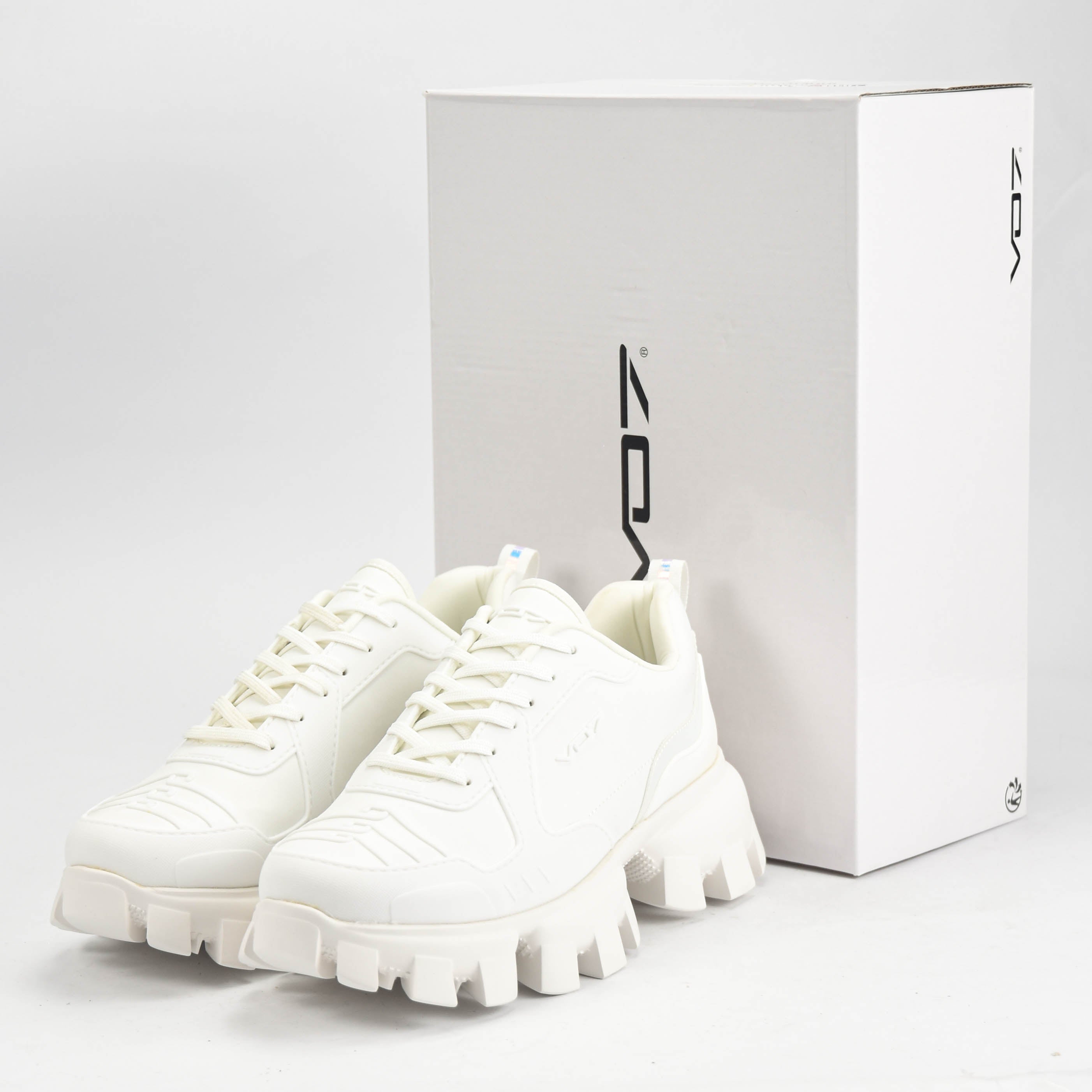 VO7 Baskets Amber Chunky Style Blanc Femme