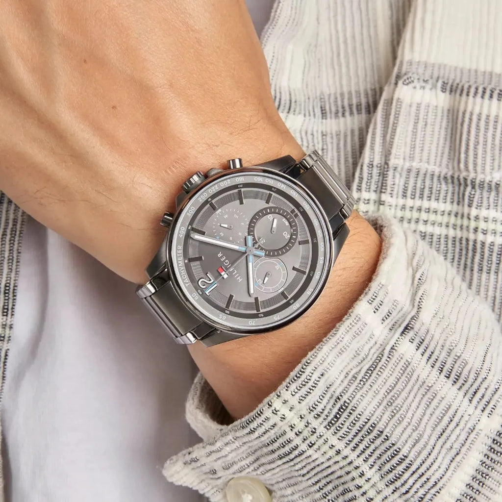 Tommy Hilfiger Montre Chronographe Élégante Homme