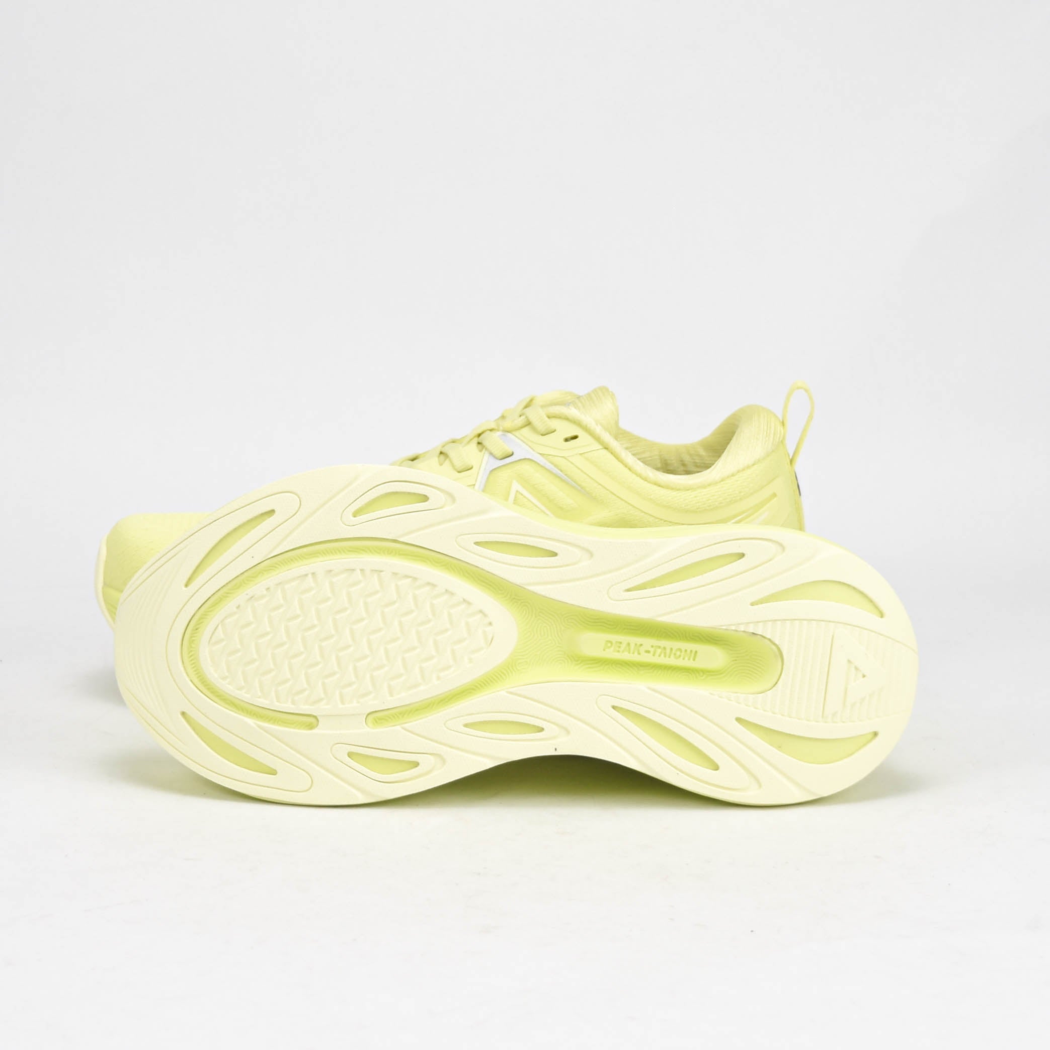 Peak Taichi Baskets de Running Confortables Homme