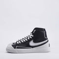 Nike Blazer Mid Sneakers Cuir Noir et Blanc Homme