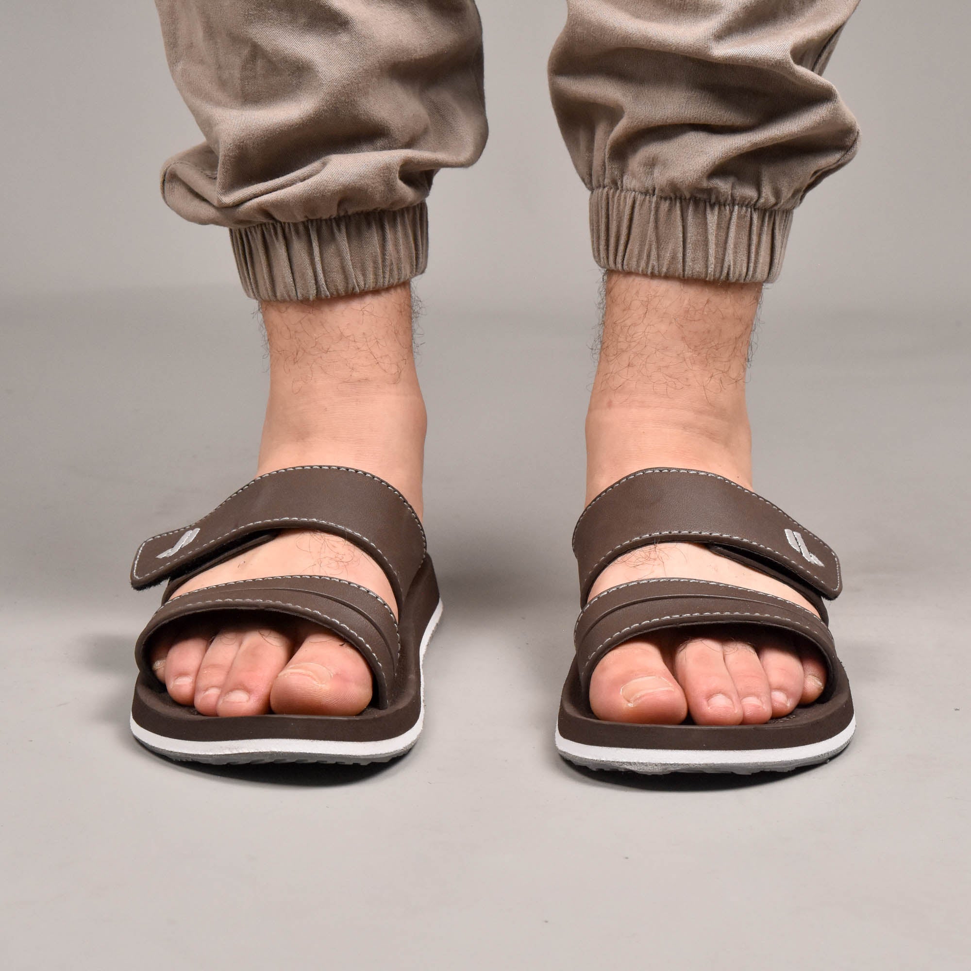 Kito Claquettes Confortables Réglables Homme