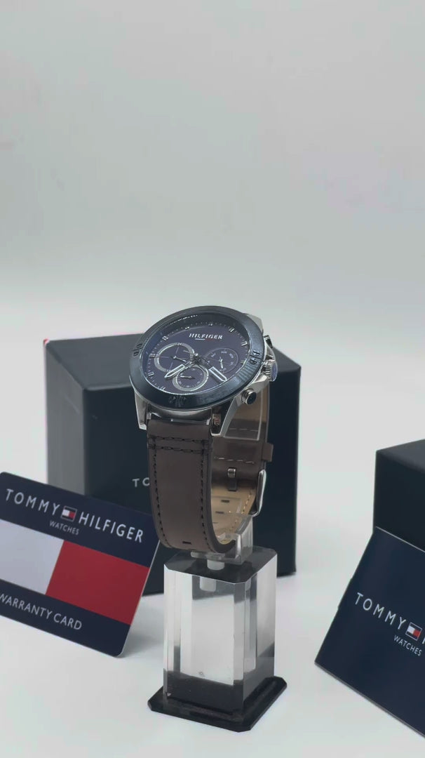 Tommy Hilfiger Montre Chronographe Bracelet Cuir Homme