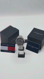 Tommy Hilfiger Montre Bracelet Acier Inoxydable Élégante Homme